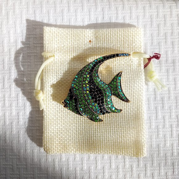 Green Rhinestone Angelfish Pin Broach - Picture 2 of 3